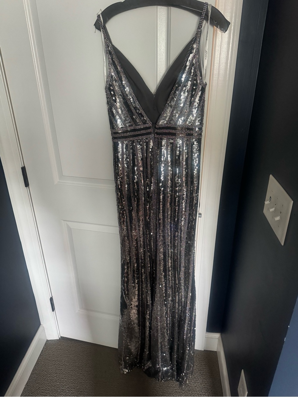 Jovani 62305 Gown Size 4 Worn Once with Detachable Cape - Picture 7 of 7